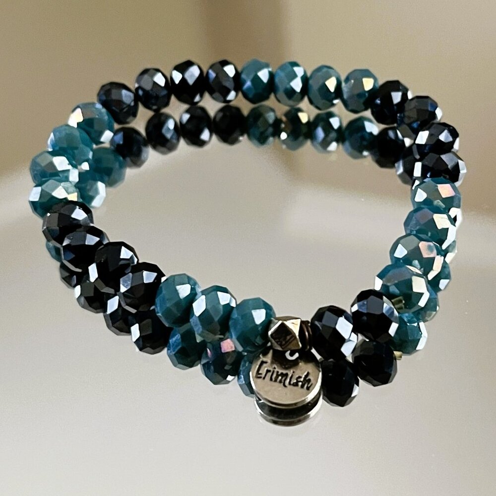 Erimish  Faceted Crystals Beaded Bracelet Logo Tag Stackable Stretch